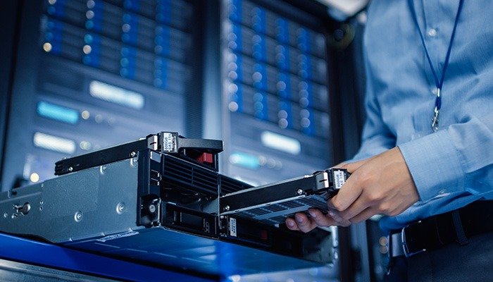 61caaece3a77b.jpg 小型企業(yè)服務(wù)器.jpg